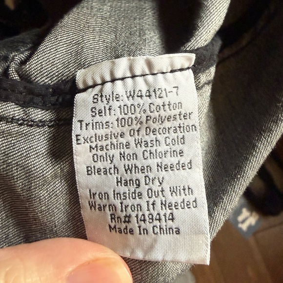 Johnny Was Embroidered Black Women's Utility Jacket - Picture 8 of 8